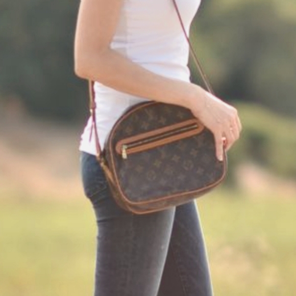 BEAUTIFUL 💫💥💫 Louis Vuitton Monogram Senlis Crossbody - Picture 2 of 16